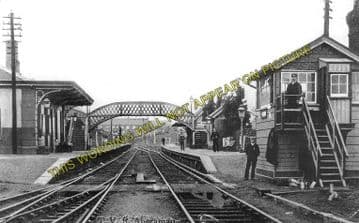 Aberaman Railway Station Photo. Mountain Ash - Aberdare. Taff Vale Rly. (1)