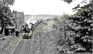 Abercairny Railway Station Photo. Innerpeffray - Madderty. Crieff Line (1)..