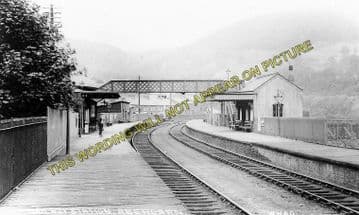 Abercarn Railway Station Photo. Cross Keys - Newbridge. Crumlin Line. (1)