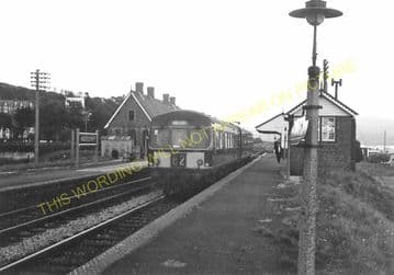 Aberdovey Railway Station Photo. Machynlleth - Towyn. Cambrian Railway. (14)