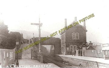 Aberfan Railway Station Photo. Quakers Yard - Troedyrhiw. Merthyr Line. (1)..