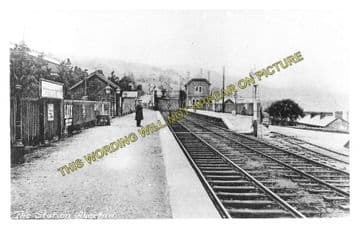 Aberfan Railway Station Photo. Quakers Yard - Troedyrhiw. Merthyr Line. (2)