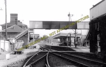 Abergavenny Monmouth Road Railway Station Photo. Great Western Railway. (2)