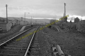Abernethy Railway Station Photo. Newburgh - Bridge of Earn. Perth Line. NBR. (5)