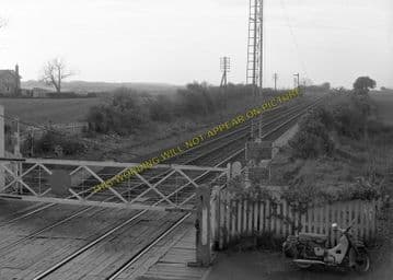Aby Railway Station Photo. Alford - Authorpe. Willoughby to Louth. GNR (8)