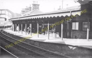 Accrington Railway Station Photo. Burnley to Blackburn and Stubbins Lines. (10)