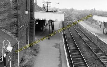 Acle Railway Station Photo. Great Yarmouth - Lingwood. Norwich Line. (1)