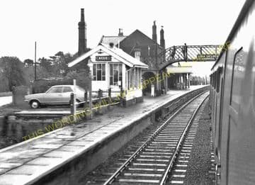 Acle Railway Station Photo. Great Yarmouth - Lingwood. Norwich Line. (4)