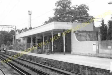Acton Central Railway Station Photo. Willesden - Kew. North & South Western. (7)