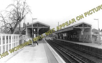 Addlestone Railway Station Photo. Chertsey to Weybridge and Byfleet Lines. (2)