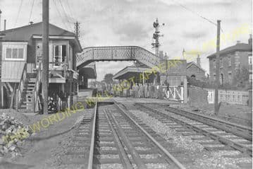 Addlestone Railway Station Photo. Chertsey to Weybridge and Byfleet Lines. (6)