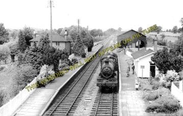 Adlestrop Railway Station Photo. Kingham - Moreton-in-Marsh. (4)