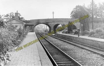 Adlestrop Railway Station Photo. Kingham - Moreton-in-Marsh. (5)