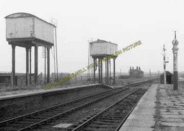 Afonwen Railway Station Photo. Abererch - Criccieth. Pwllheli to Portmadoc. (9)