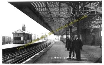 Aintree Railway Station Photo. Liverpool - Maghull. Lancashire & Yorkshire. (1)..