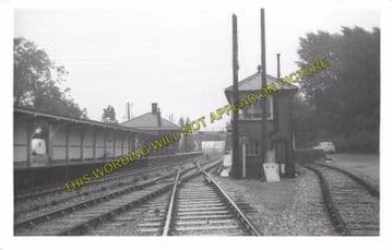 Aldermaston Railway Station Photo. Theale - Midgham. Reading to Newbury. (16)
