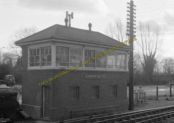 Aldermaston Railway Station Photo. Theale - Midgham. Reading to Newbury. (5)