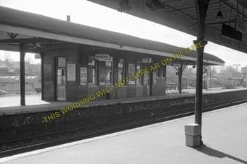 Aldershot Town Railway Station Photo.North Camp & Ash Vale - Farnham. L&SWR (13)