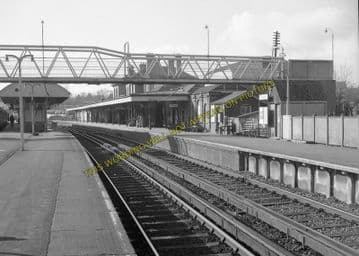 Aldershot Town Railway Station Photo.North Camp & Ash Vale - Farnham. L&SWR (15)