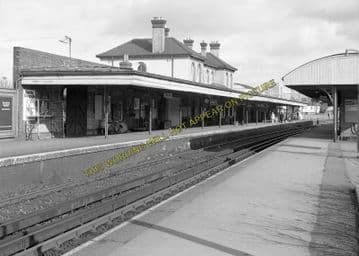 Aldershot Town Railway Station Photo.North Camp & Ash Vale - Farnham. L&SWR (4)