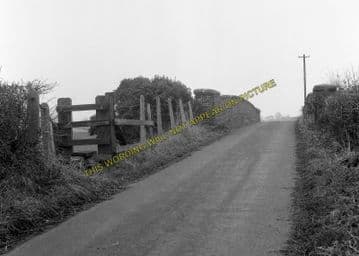 Alford Railway Station Photo. Castle Cary - Keinton Mandeville. (4)