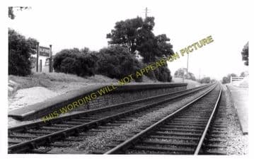 Alford Railway Station Photo. Castle Cary - Keinton Mandeville. (6)