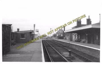 Alford Town Railway Station Photo. Willoughby - Aby. Authorpe Line. (11)