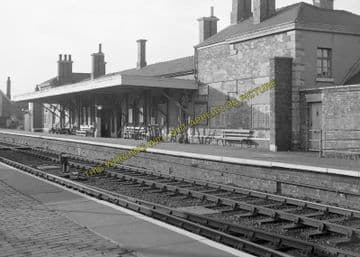 Alford Town Railway Station Photo. Willoughby - Aby. Authorpe Line. (3)