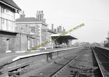 Alford Town Railway Station Photo. Willoughby - Aby. Authorpe Line. (6)