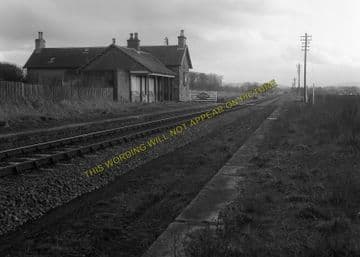 Allanfearn Railway Station Photo. Inverness - Dalcross. Golanfield Line. (3)