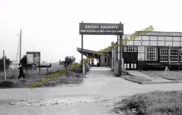 Allhallows-on-Sea Railway Station Photo. Stoke Juntion Line. Isle of Grain. (5)