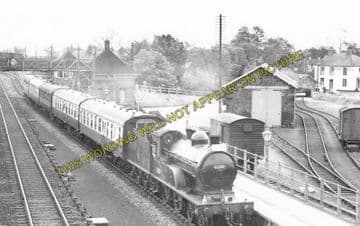 Alne Railway Station Photo. Tollerton - Raskelf and Easingwold Branch. (3)