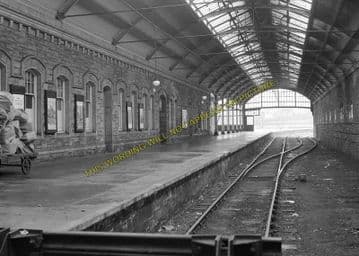 Alnwick Railway Station Photo. Warkworth to Alnmouth and Longhoughton. (15)