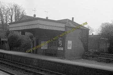 Alresford Railway Station Photo. Ropley - Itchen Abbas. Alton to Winchester (10)