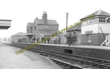Alresford Railway Station Photo. Ropley - Itchen Abbas. Alton to Winchester (4)