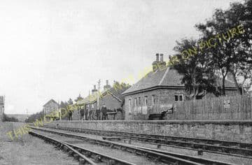 Altnabreac Railway Station Photo. Forsinard - Scotscalder. Georgemas Line. (1)
