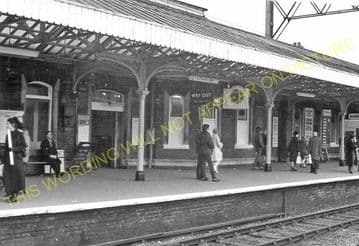 Altrincham & Bowdon Railway Station Photo. Hale - Timperley. MSJ&A. (24)