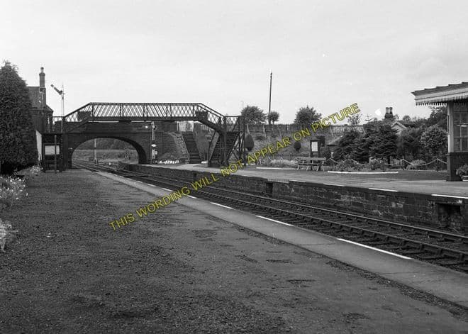Alyth Junction Railway Station Photo. Ardler - Eassie. Coupar Angus Line. (13)