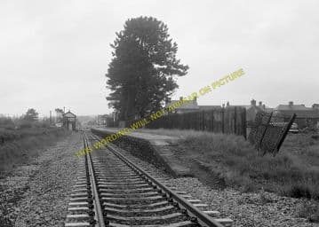 Ammanford & Tirydail Railway Station Photo. Great Western Railway. (4)