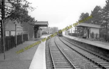 Andoversford Junction Railway Station Photo. Cheltenham - Notgrove. GWR. (3)