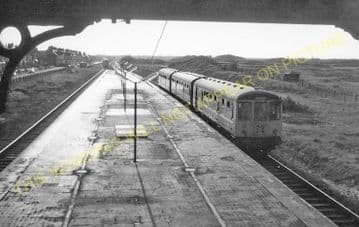 Ansdell & Fairhaven Railway Station Photo. Lytham - St. Anne's. (2)