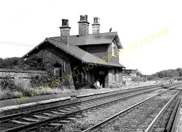 Appleby Railway Station Photo. Frodingham & Scunthorpe - Elsham. (1)