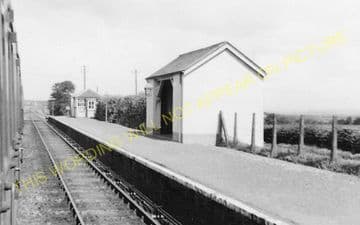 Ashbury Railway Station Photo. Okehampton - Hawill Junction & Beaworthy. (8)