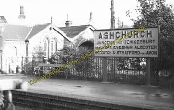 Ashchurch Railway Station Photo. Cleeve to Tewkesbury Bredon and Beckford. (6)