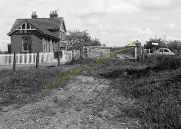 Ashcott & Meare Railway Station Photo. Glastonbury - Shapwick. S&DJR. (6)