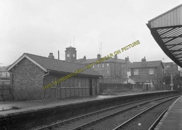 Ashington Railway Station Photo. Newbiggin - North Seaton. Bedlington Line (10)