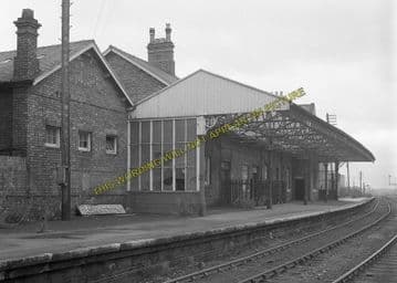 Ashington Railway Station Photo. Newbiggin - North Seaton. Bedlington Line (4)