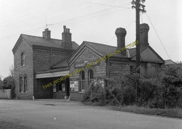 Ashurst Railway Station Photo. Groombridge - Cowden. Edenbridge Line. (7)