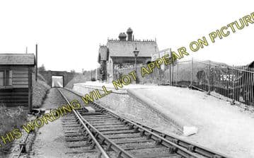 Aston Rowant Railway Station Photo. Chinnor - Lewknor Bridge. (1)..