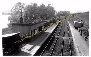 Auldbar Road Railway Station Photo. Guthrie - Clocksbriggs. Forfar Line. (2)
